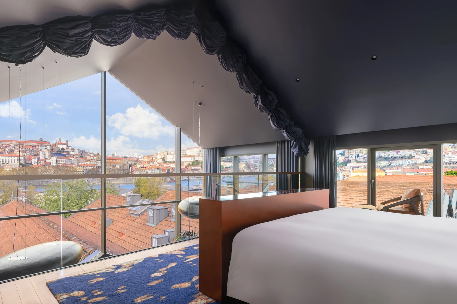 Signature Suite